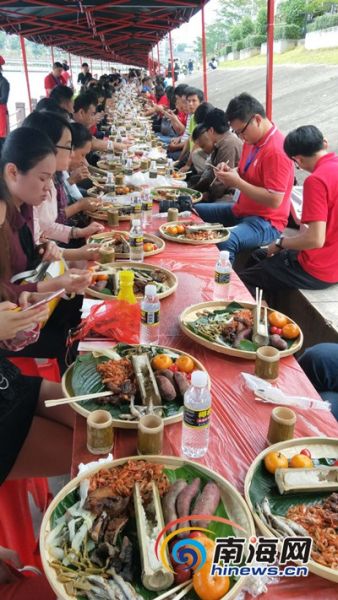 白沙"三月三"长桌宴.马伟元 摄(资料图)