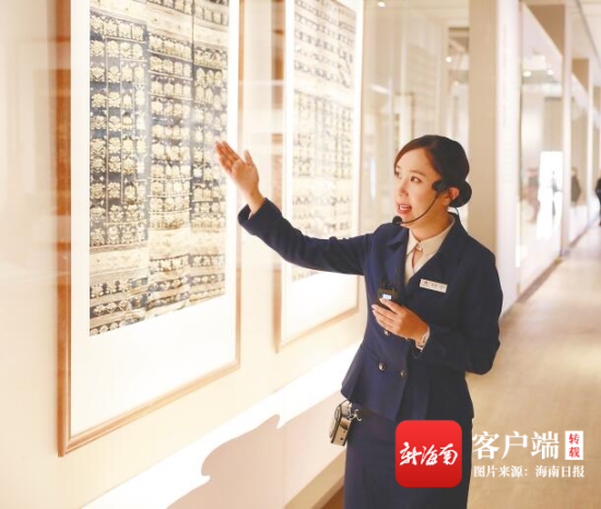 省博物馆讲解员秋颖. 海南日报记者 李天平 摄