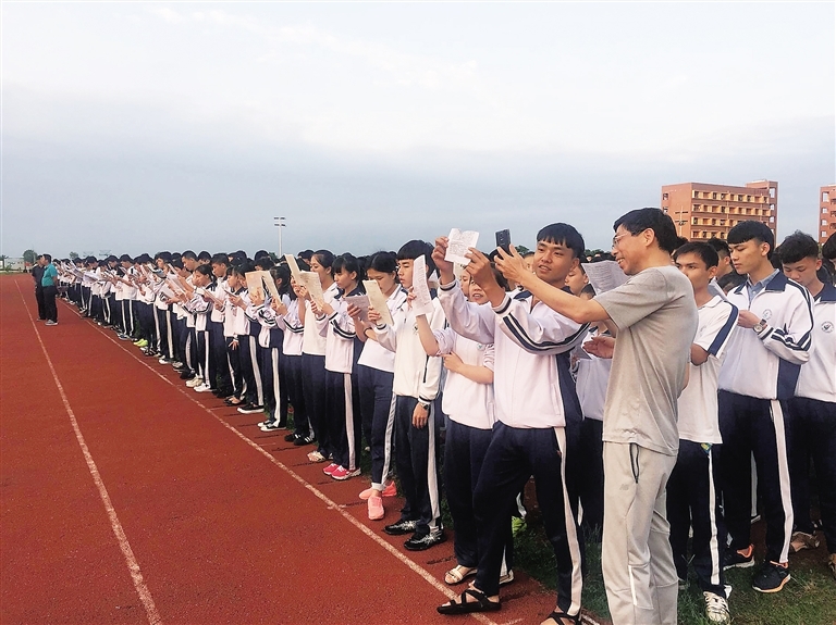 澄迈教育吹来清新之风--三位优秀校长的故事