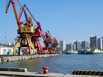 海南发展港口经济+投入数亿建渔港