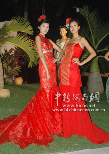 新丝路婚纱_婚纱情侣头像(3)