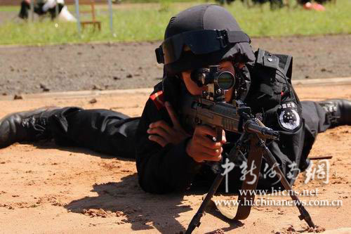 记者揭秘海南岛上特警兵王之王的金色年华