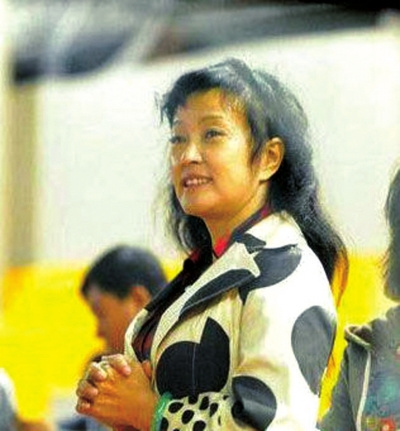 刘晓庆素颜老气似村妇 面容与"女神照"若隔世
