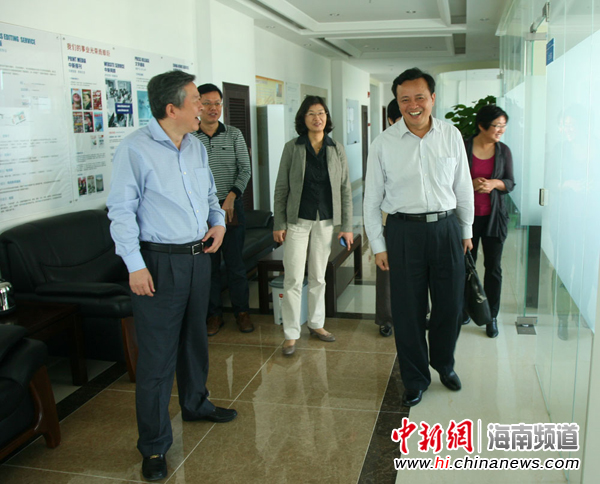海口市委宣传部长吴川祝到访中新社海南分社(