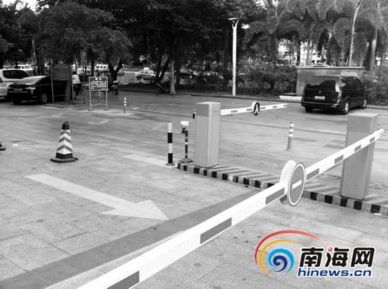 交警停车场违法收费投诉电话