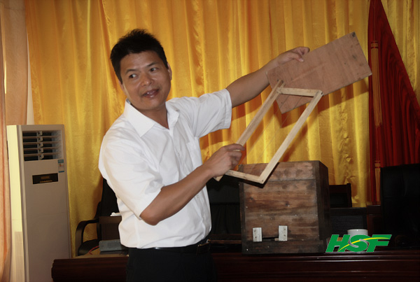 拓展甜蜜事业 中建农场举办养蜂技术培训班