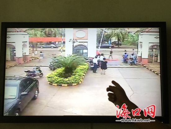 海口一小区内新建幼儿园 业主拉横幅遭持刀砍