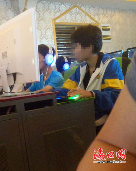有关中学生上网玩游戏危害的实例-上网危害青