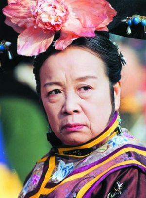 《还珠格格》或登上大荧幕 赵薇:想演容嬷嬷(图)