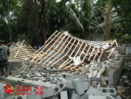 万宁市6月再拆除违建4000多平方米