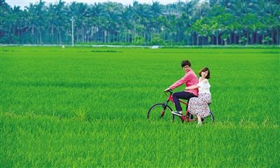 旅行婚纱照推荐地:你侬我侬琼中黎苗风情足