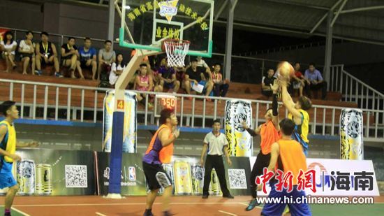 海南省三对三篮球联赛海口赛区烽火点燃