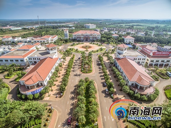 炒咖啡豆玩陶艺 澄迈美丽乡村亲子游受热捧