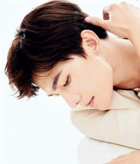 当红小生侧颜PK 李易峰杨洋霍建华谁帅?