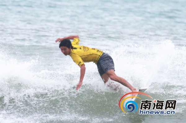 亚洲杯冲浪冠军赛短板赛万宁结束 印尼选手夺