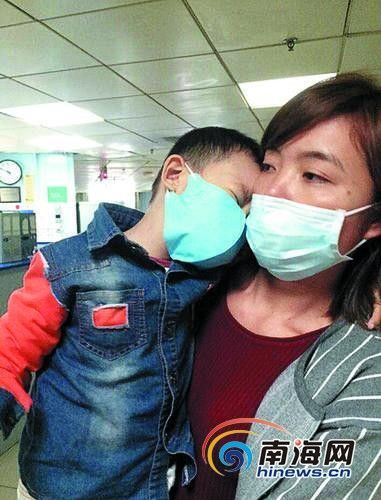 万宁3岁男童患急性白血病 高昂治疗费愁坏一家
