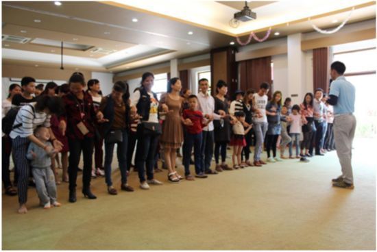 万宁市妇联开展最美家庭亲子拓展活动