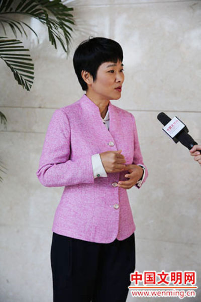 网记者采访。来源:中国文明网。摄影:张殊凡