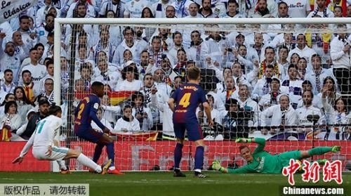 梅西国家德比献传射年度进球超C罗 2018迎终