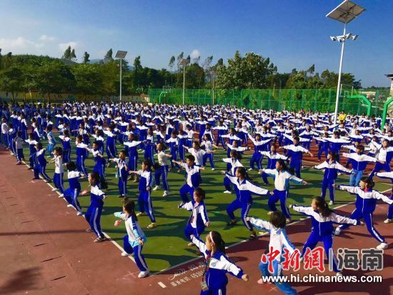 白沙乡村学校开设多个校本课程 促教育均衡发