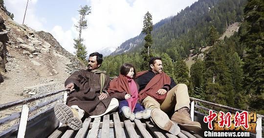 电影《小萝莉的猴神大叔》剧照。 片方提供 摄