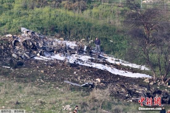 2月10日，以色列对叙利亚境内的目标进行了空袭，遭到防空力量的回击，一架F-16战斗机坠毁，但飞行员成功逃生，已经被送往医院。