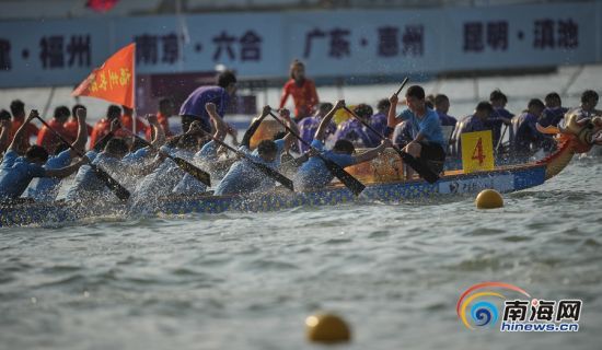 2018中华龙舟大赛万宁站挥桨 18日决战央视将