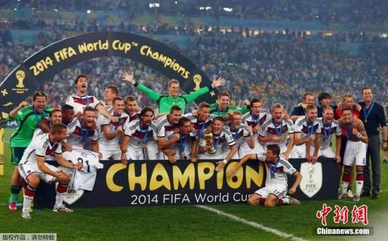 德国公布世界杯初选名单 诺伊尔入选格策无缘
