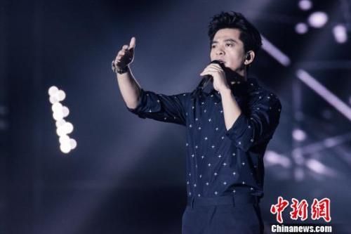 音乐综艺走向3.0时代 新玩法+新类型能一转颓