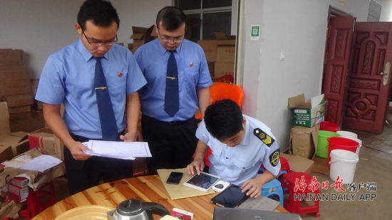 乐东节前食品安全生产大检查 查封月饼1160盒