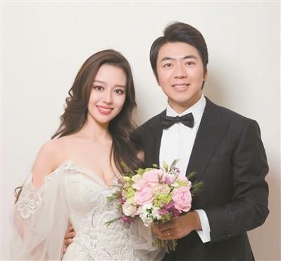 郎朗夫妻合照(受访者提供)