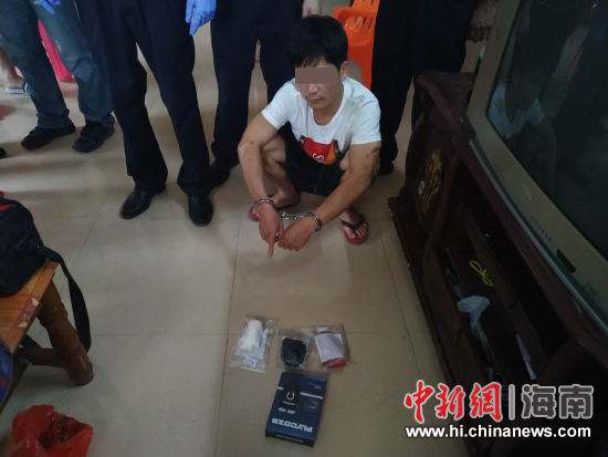 墨西哥吸毒人数占总人口多少_墨西哥一共有多少个州(3)
