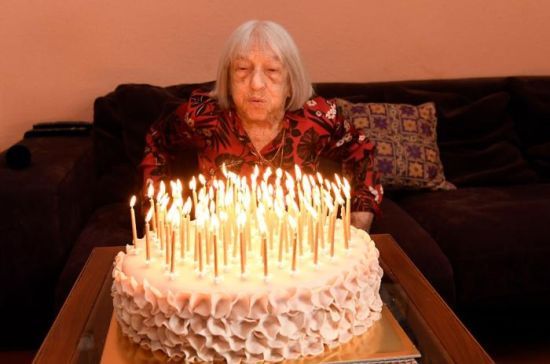 阿格尼斯迎来100岁生日。图片来源：国际奥委会网站。