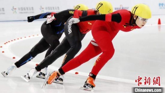 2020―2021赛季全国速滑锦标赛第3个比赛日。黑龙江省体育局供图