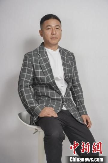     图为《一起向未来》总导演付杰。　受访者供图