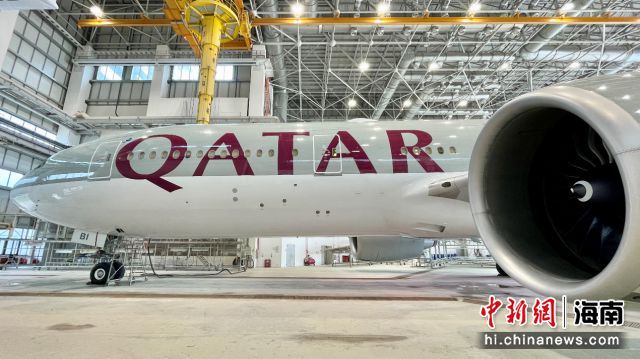 海南自贸港完成卡塔尔首批三架飞机喷漆业务。海航技术供图