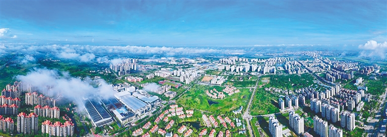 俯瞰定安塔岭片区。程守满 摄