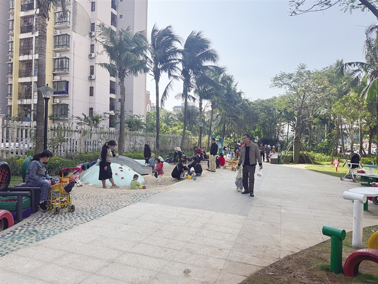 海口“口袋公园”振发园一角。