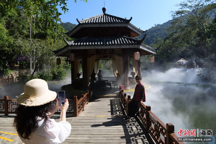 1��17�գ��ο������������������ȴ�����ɭ�����������������С�ɭ�����������򿨡������� ��