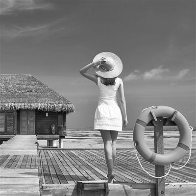 <em>三十岁的女人</em>:千万别再去<em>做什么</em>整容隆胸