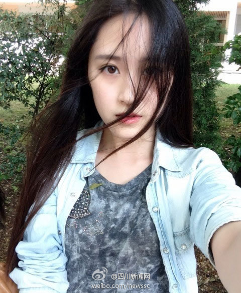 有气质的女生长相 U55P16T10D43452F256DT20140925150655.jpg