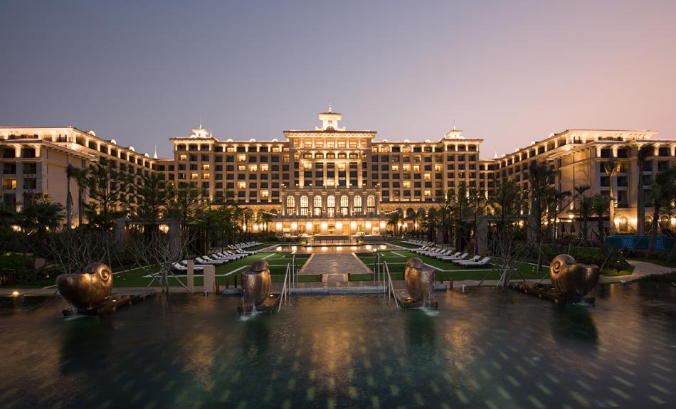 海口鲁能希尔顿酒店 远离城市喧嚣的美丽花园