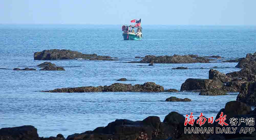昌江棋子湾怪石嶙峋风景如画(组图)(5)