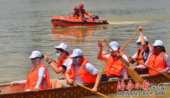 　　图为活动现场 海南日报记者王黎刚 摄