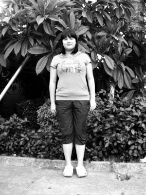 海南万宁高考文科第一名:看报纸扩充知识面