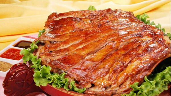 蒙古烤羊排的香味已飘到你家了