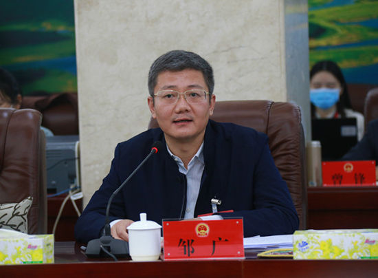 冯飞参加儋州代表团审议:明确城市功能定位