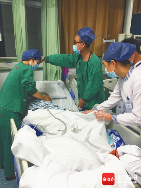 海口市人民医院李强:用心介入"生死时速"
