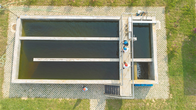 排入消毒池的污水,在经历最后的消毒杀菌.