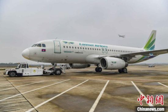 ͼΪ121գĹԱɸ߼𶨼ά޹غտտA320ɻǰļ顣Ʒɡ
